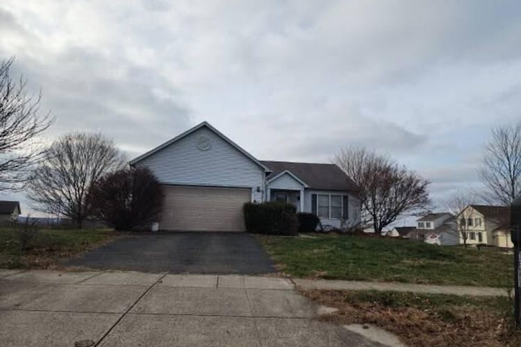 1671 Early Spring Drive Lancaster, OH 43130, Fairfield County