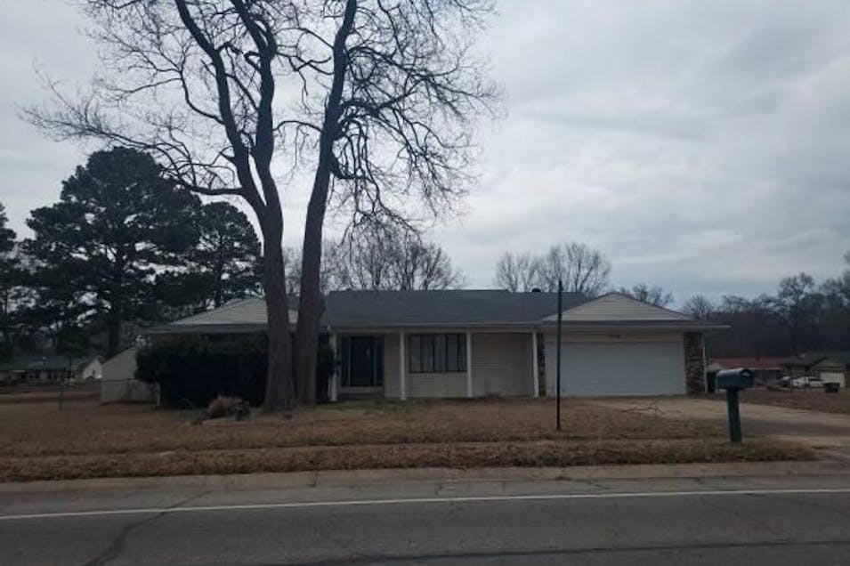 300 Stonewall Dr Jacksonville, AR 72076, Pulaski County