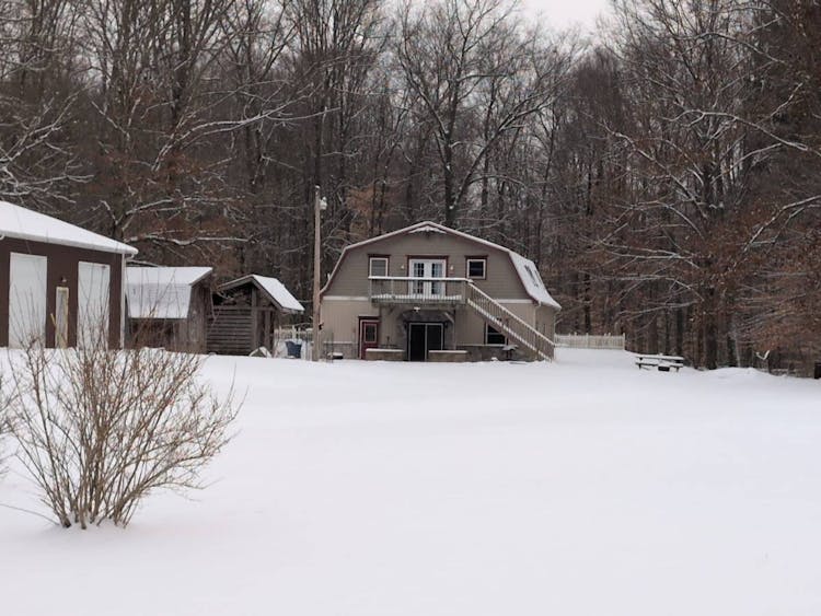 706 26th St Allegan, MI 49010, Allegan County