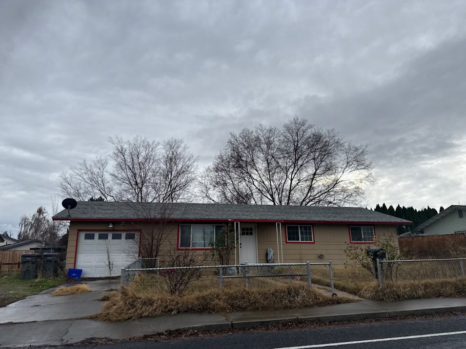 2419 W 7th Ave. Kennewick, WA 99336, Benton County