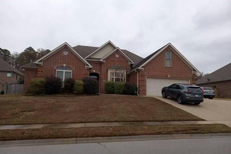 Sterling Oaks Dr, Benton, AR 72019