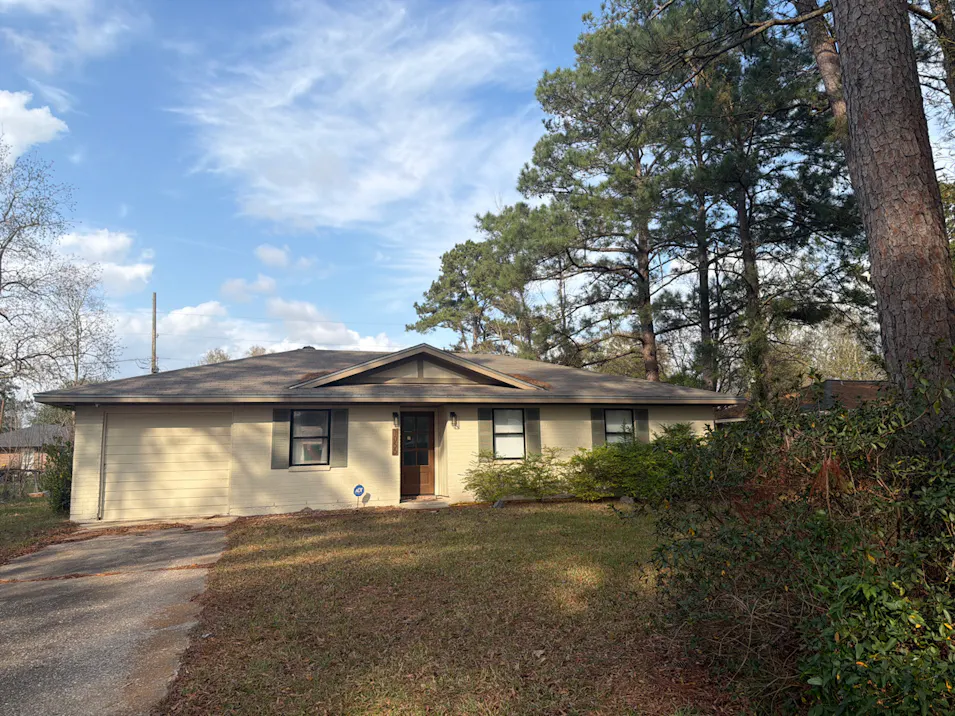 1055 Kent St Vidor, TX 77662, Orange County