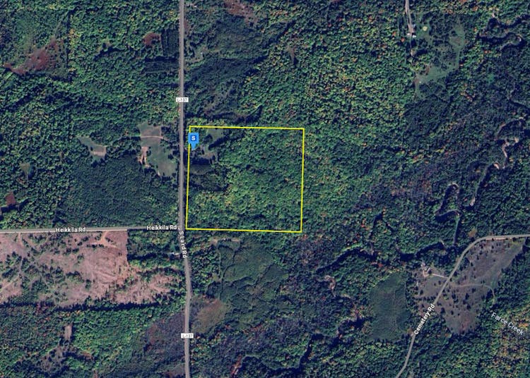 23180 South Laird Rd Pelkie, MI 49958, Houghton County