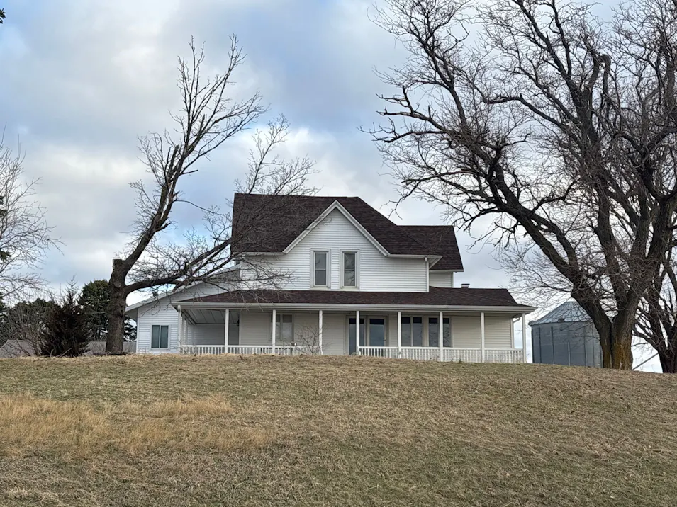 24313 Highway D41 Eldora, IA 50627, Hardin County