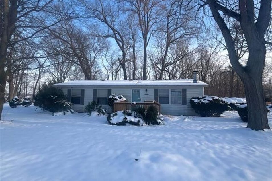 33320 Ridenour Drive Dowagiac, MI 49047, Cass County