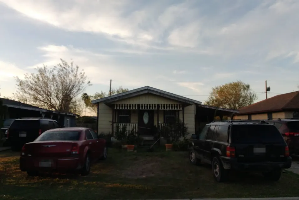 303 W 7th St Los Fresnos, TX 78566, Cameron County