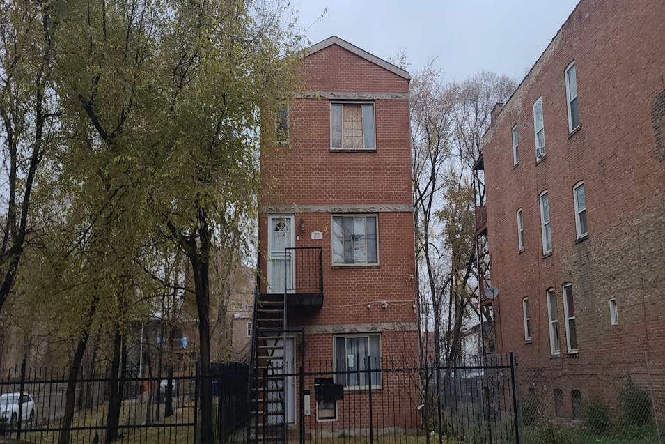 2906 W. Flournoy St. Chicago, IL 60612, Cook County