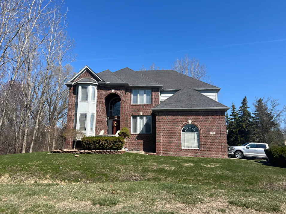 8911 Clubwood Dr Commerce Township, MI 48390, Oakland County