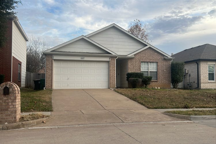 3257 Bent Creek Dr Denton, TX 76210, Denton County