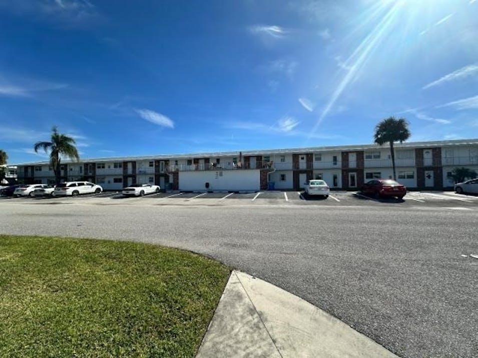 2800 West Golf Blvd 219 Pompano Beach, FL 33060, Broward County