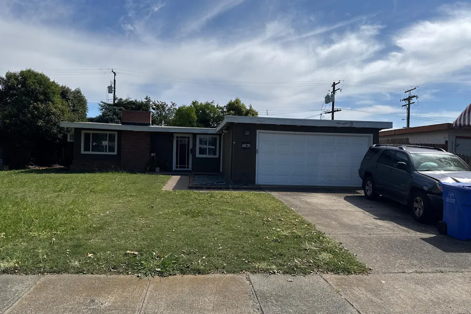 8876 Elk Way Elk Grove, CA 95624, Sacramento County