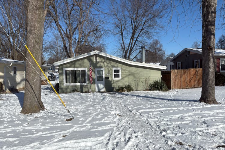 1621 Jackson Street Quincy, IL 62301, Adams County