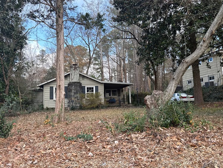 4351 Jett Rd NW Atlanta, GA 30327, Fulton County