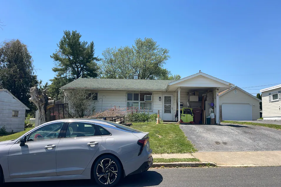 1272 Ellsworth Dr Whitehall, PA 18052, Lehigh County