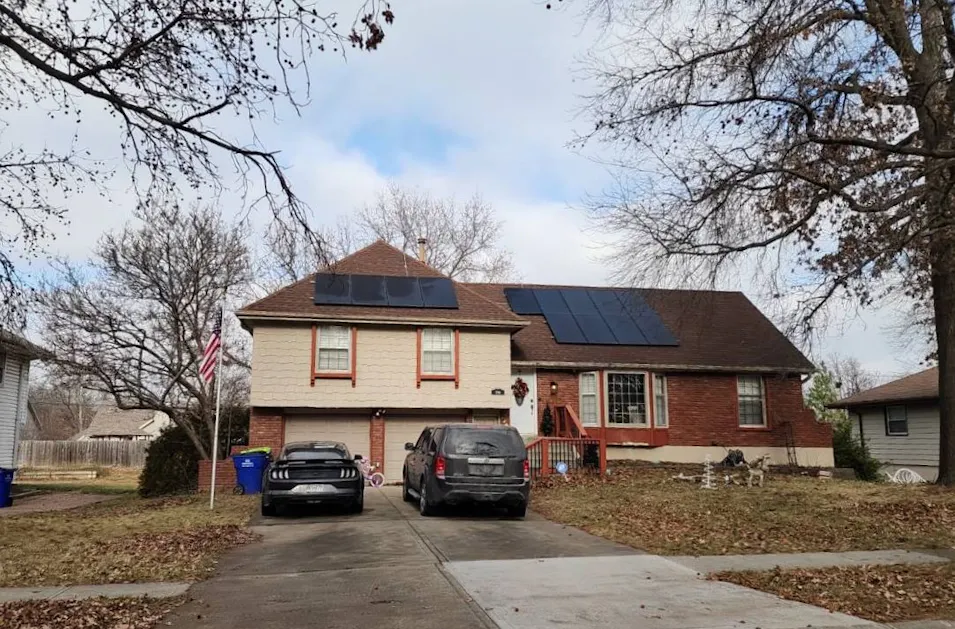 1704 NE 69th Ter Gladstone, MO 64118, Clay County