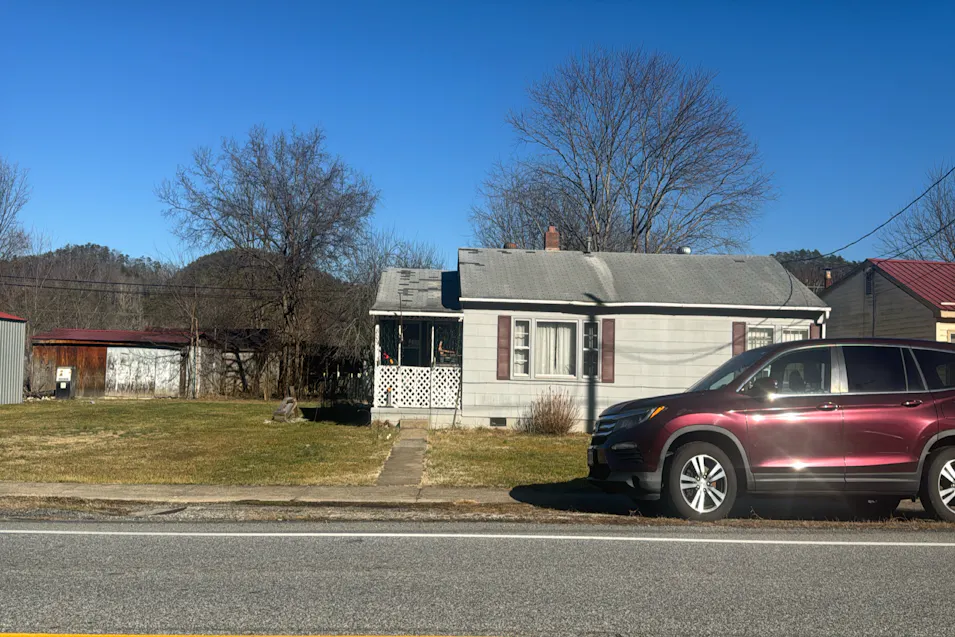 809 Market Ave Iron Gate, VA 24448, Alleghany County