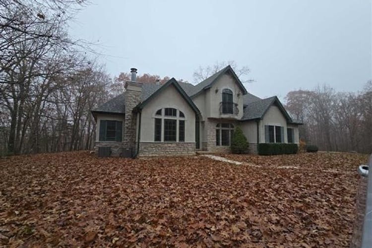25137 Oak Forest Ln Warrenton, MO 63383, Warren County