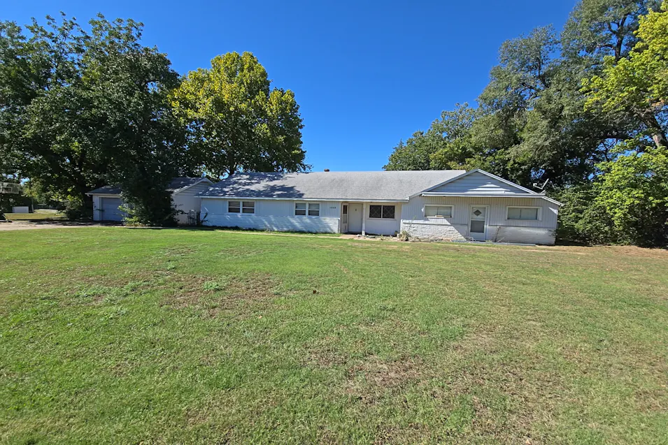 1908 Cedar St Ponca City, OK 74604, Kay County