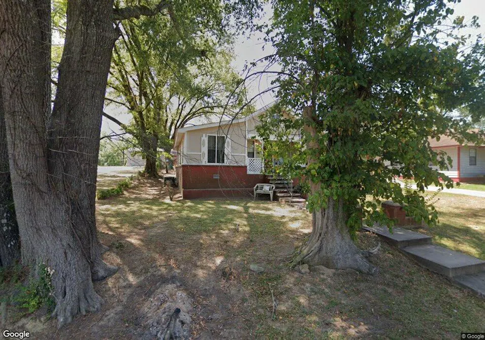 205 Parker St Duck Hill, MS 38925, Grenada County