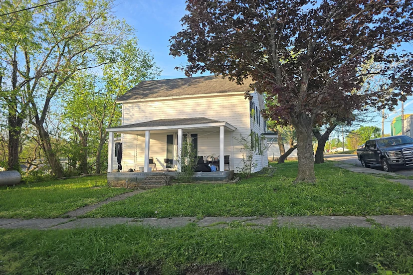 201 Pearl St