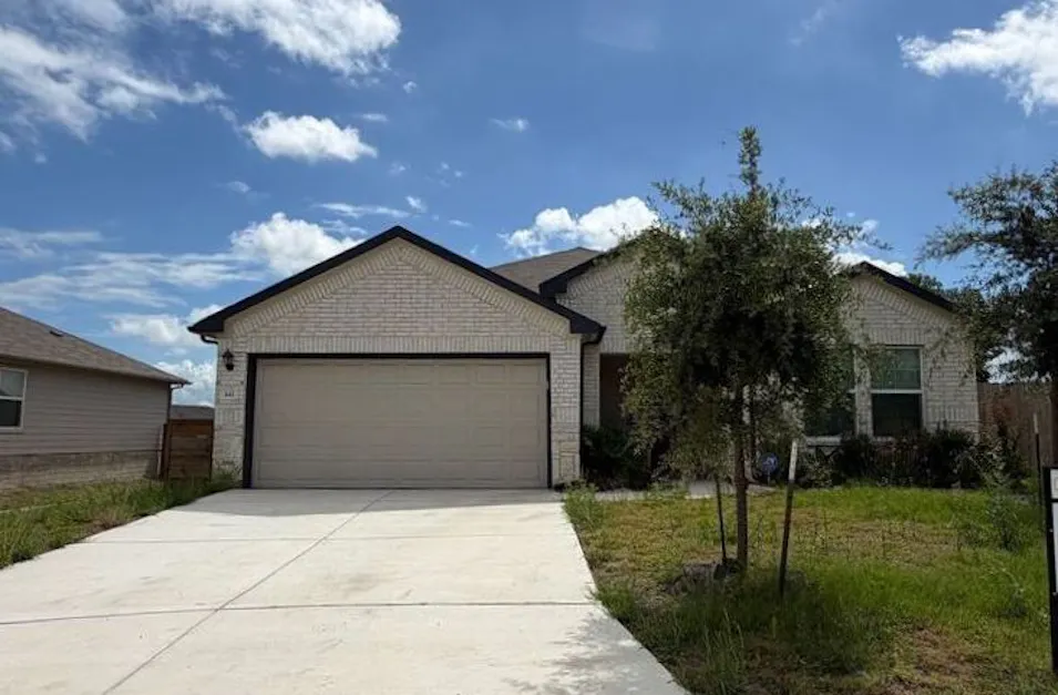 441 Milfoil Dr Seguin, TX 78155, Guadalupe County
