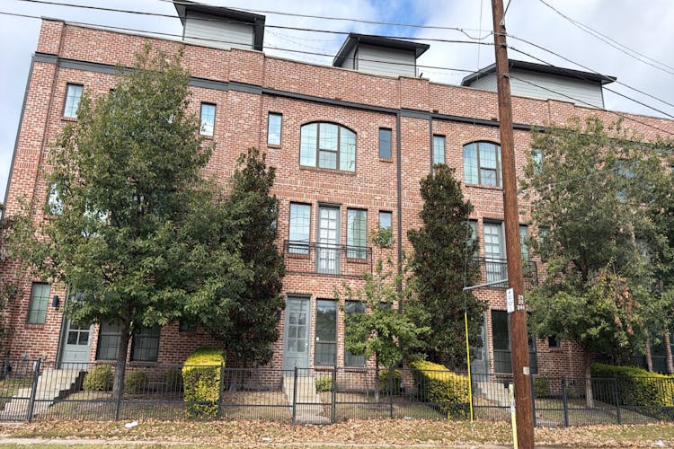 1900 Caddo Street Unit 2 Dallas, TX 75204, Dallas County