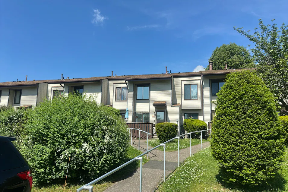 85 Cottonwood Rd Unit 85 Newington, CT 06111, Capitol County