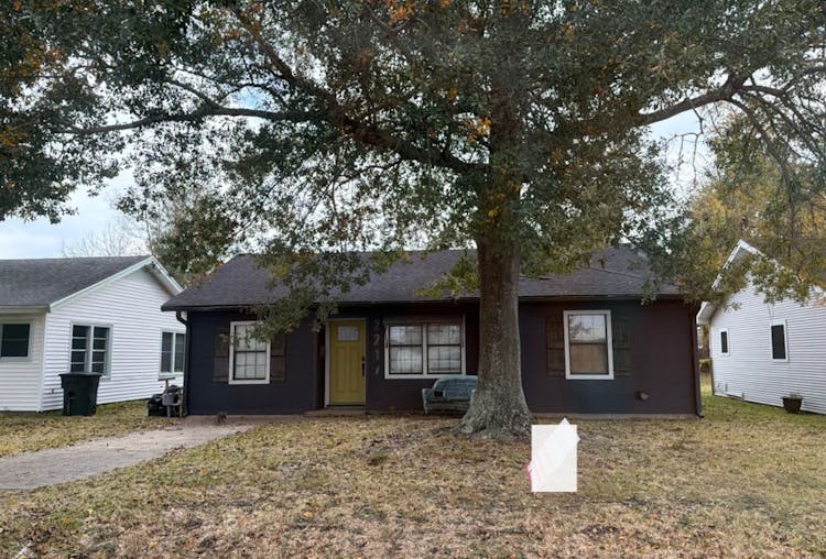 2217 2nd St Port Neches, TX 77651, Jefferson County