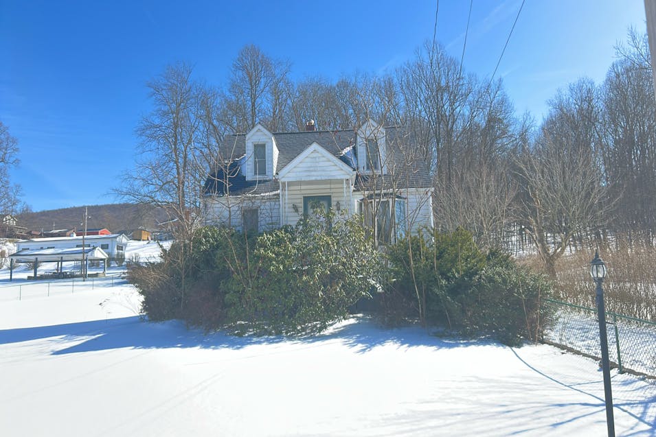 228 Hopwood Coolspring Road Hopwood, PA 15445, Fayette County