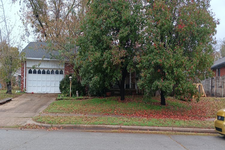 171 E 57th St Tulsa, OK 74105, Tulsa County