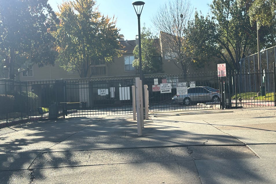 9333 Pagewood Ln Houston, TX 77063, Harris County