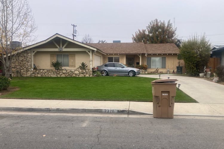 2320 Belvedere Avenue Bakersfield, CA 93304, Kern County