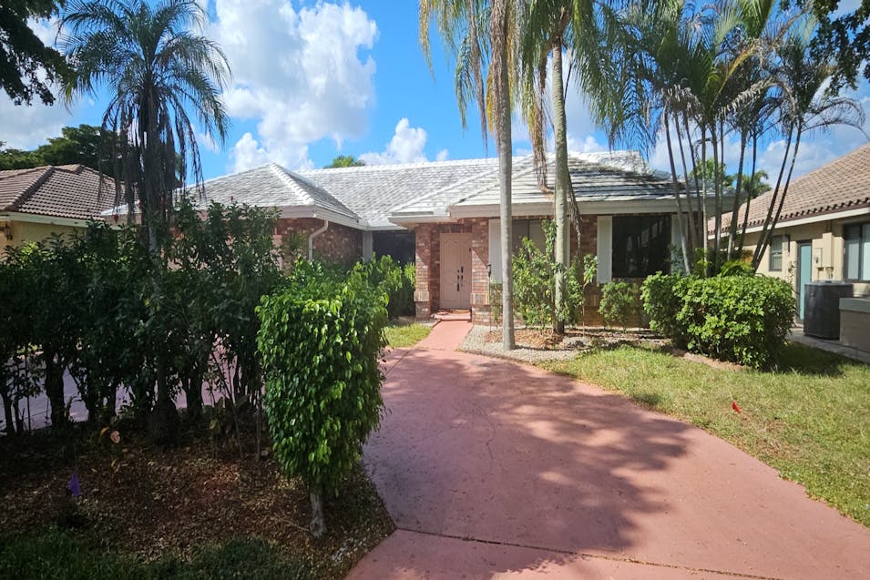 4664 NW 58th Ter Coral Springs, FL 33067, Broward County