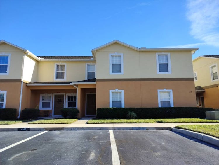 4142 Winding Vine Dr Lakeland, FL 33812, Polk County