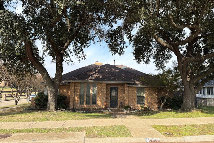 4503 Vineyard Trl Mesquite, TX 75150, Dallas County