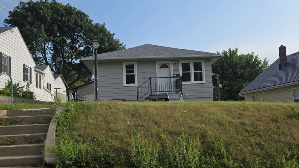 4005 Ridge Ave Sioux City, IA 51106, Woodbury County