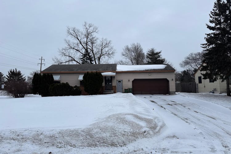 8821 Jefferson St NE Blaine, MN 55434, Anoka County