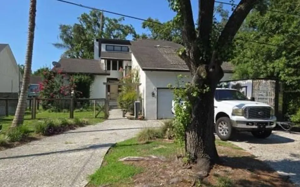 200 Youngwood Drive Saint Simons Island, GA 31522, Glynn County