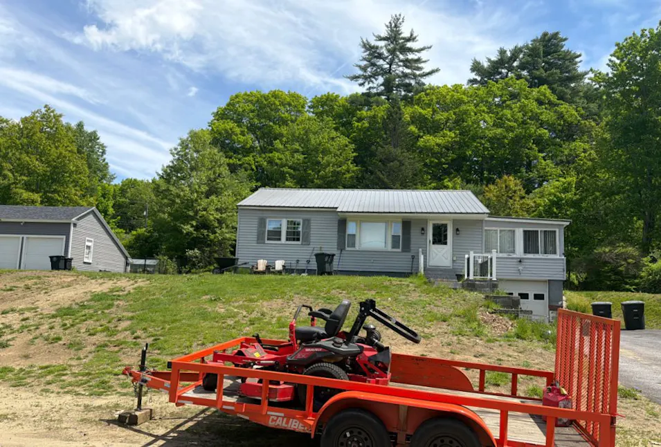 57 Freedom Dr Franklin, NH 03235, Merrimack County
