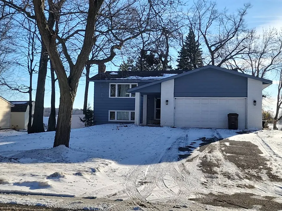 3011 Maple Dr Prior Lake, MN 55372, Scott County