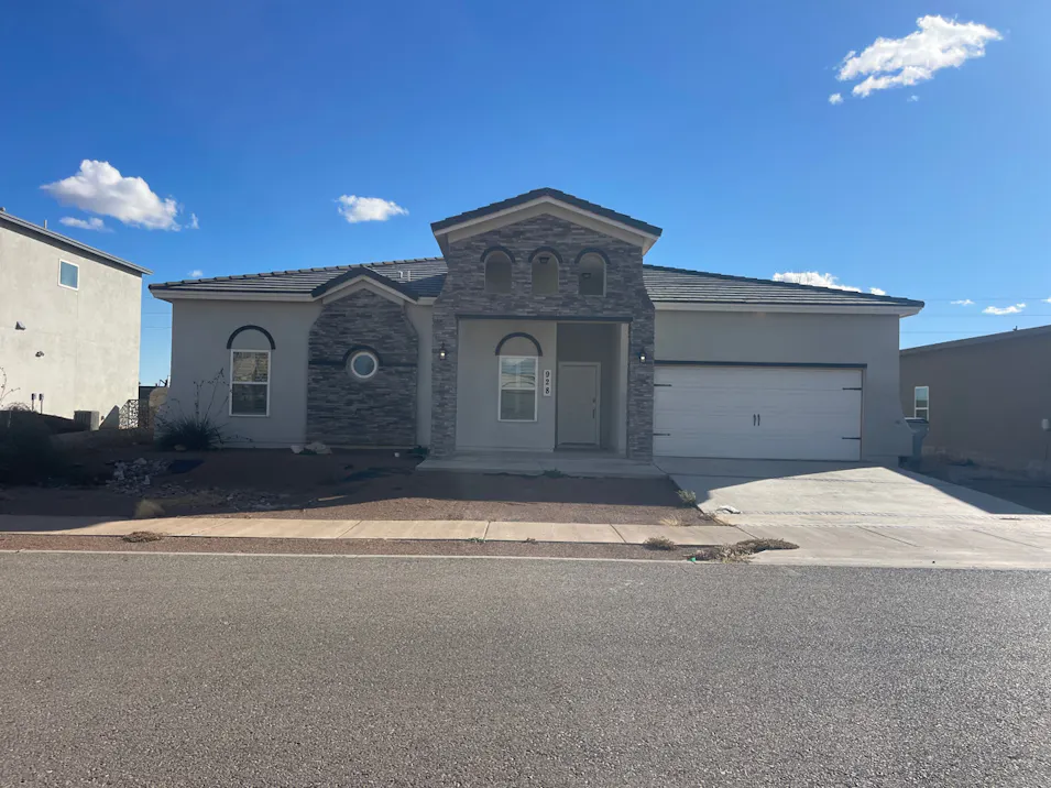 928 Crooked River Dr El Paso, TX 79923, El Paso County