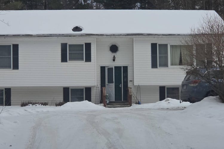 90 Reardon Rd Bethlehem, NH 03574, Grafton County