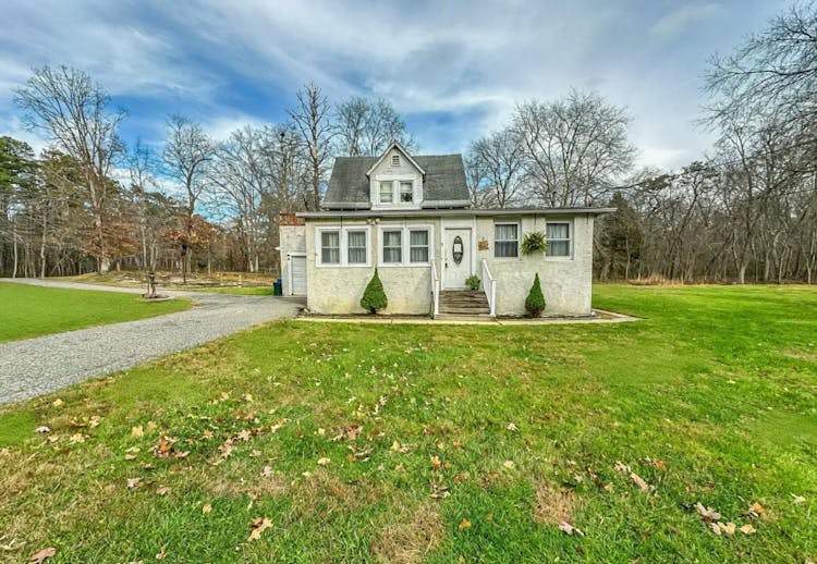 5 Pittenger Pond Rd Freehold, NJ 07728, Monmouth County