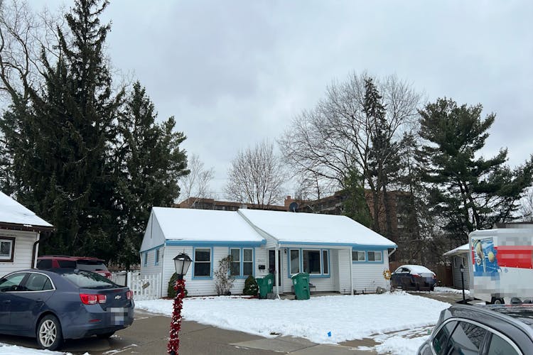 29655 Winter Ct Garden City, MI 48135-2685, Wayne County