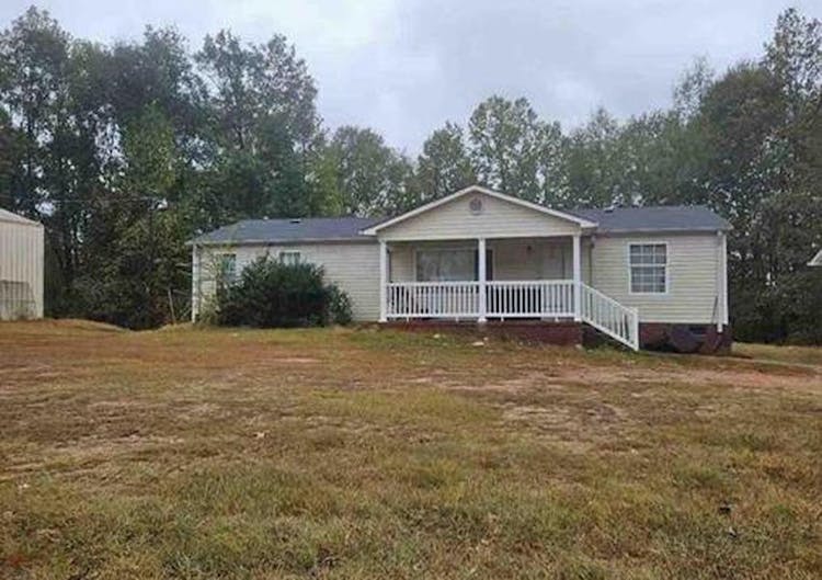 141 Katelyns Way Buffalo, SC 29321, County Unknown County