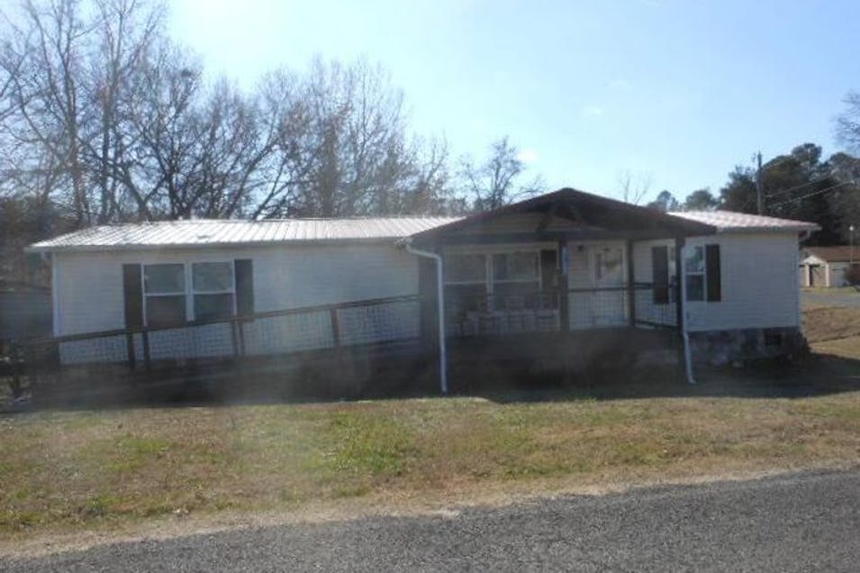 1641 Ponderosa Drive Dandridge, TN 37725, Jefferson County