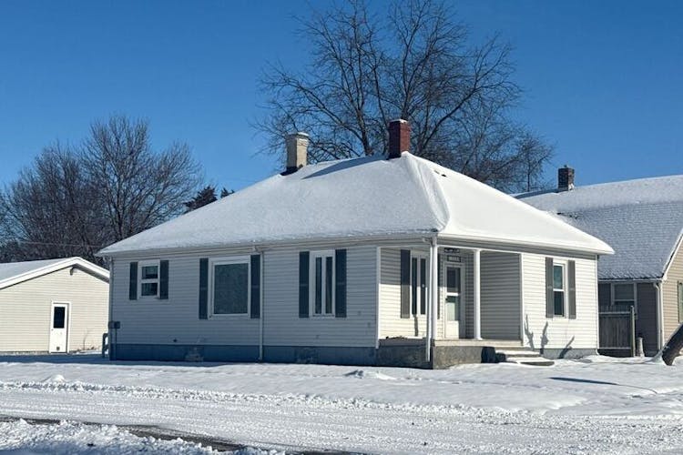 300 Walnut St Kincaid, IL 62540, Christian County