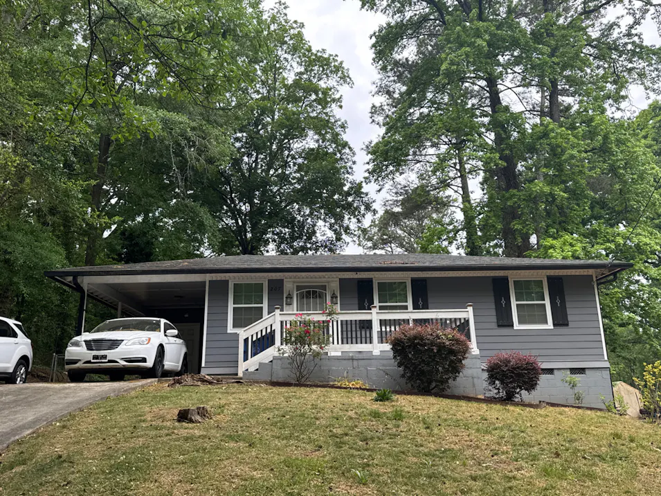 207 Glenrose Cir SW Atlanta, GA 30354, Fulton County