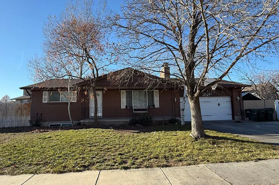 3523w Harrisonwood Dr West Valley City, UT 84119, Salt Lake County