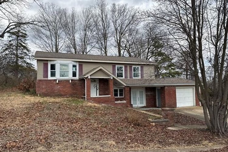 900 Monroe St Park Hills, MO 63601, St. Francois County